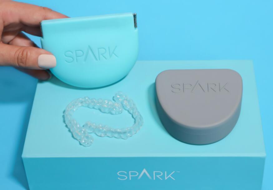 spark精靓隐形牙套